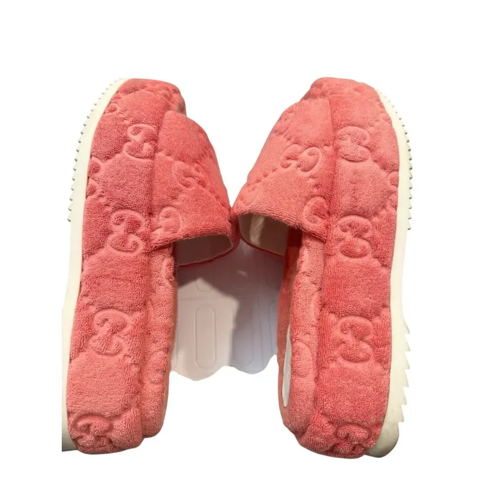 Gucci Sponge GG Platform in Wild Rose. Size 38.5 (8-8.5)